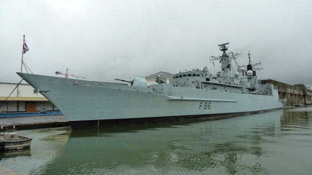 HMS Campbeltown - quai du commerce - 29 mars 2011 (14).JPG